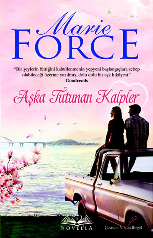 Aşka Tutunan Kalpler