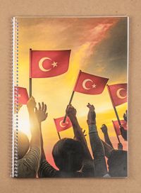 Bookinzi Okul Defteri - 80gr. A4 Spiralli - Bayrak Sevgisi