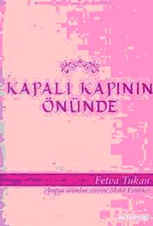 Kapalı Kapının Önünde