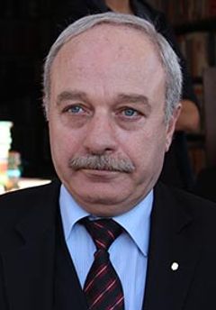  Erdal Sarızeybek