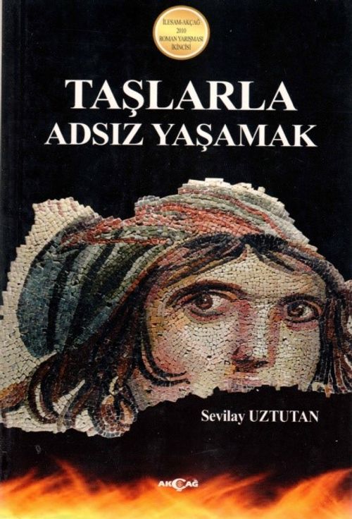 Taşlarla Adsız Yaşamak
