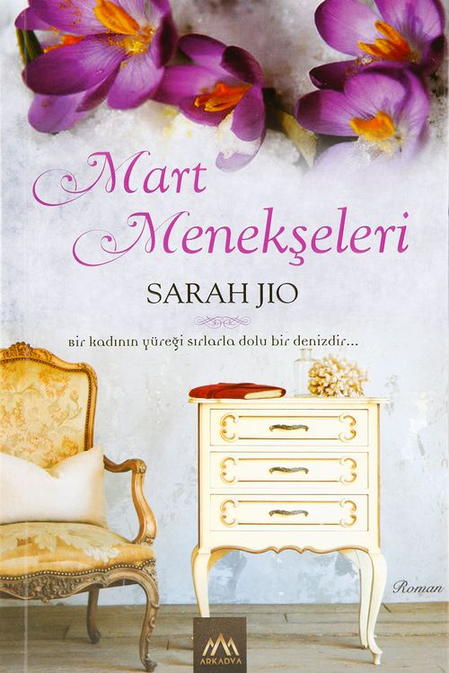 Mart Menekşeleri
