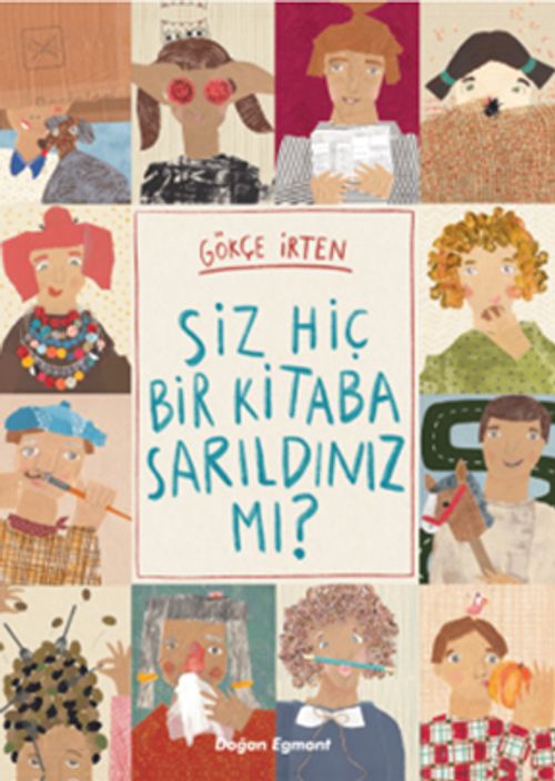 Siz Hiç Bir Kitaba Sarıldınız Mı?