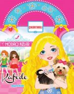 Modacı Kızlar Kafe'de