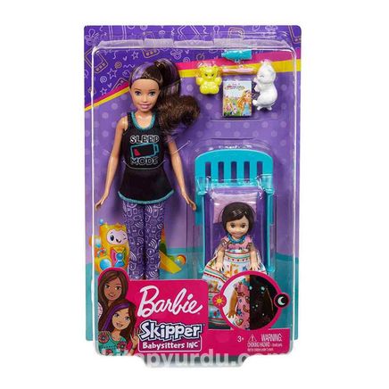 Barbie Bebek Bakıcısı Barbie Bebekler (FHY97)