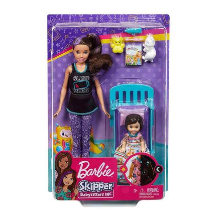 Barbie Bebek Bakıcısı Barbie Bebekler (FHY97)
