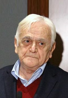 Dr. Mehmet Genç
