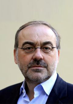  Thomas Bauer