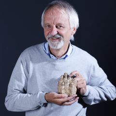  Felix Müller