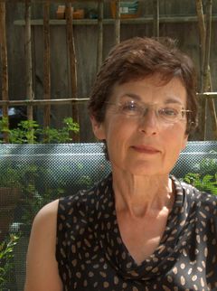  Linda Simon
