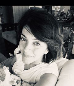  Derya Akkaya