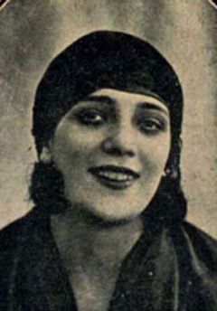  Suat Derviş