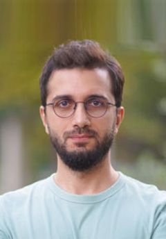  Hikmet Anıl Öztekin