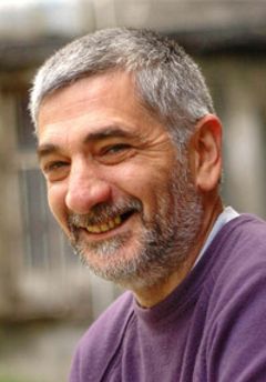  İlhami Algör