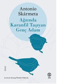 Ağzında Karanfil Taşıyan Genç Adam 