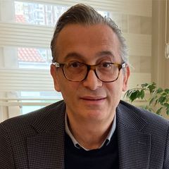  Hakan Yaman