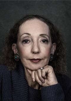  Joyce Carol Oates