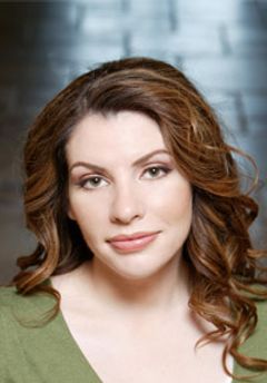  Stephenie Meyer