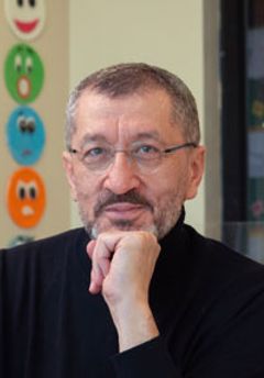 Prof. Dr. Ziya Selçuk