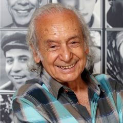  Agah Özgüç