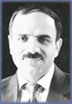  Mustafa Özel