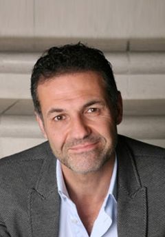 Khaled Hosseini