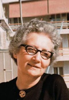  Samiha Ayverdi