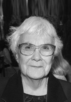  Harper Lee