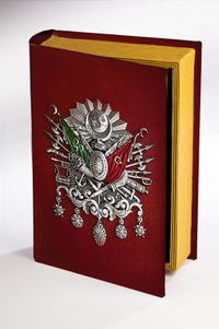 Kitap Şeklinde Ahşap Hediye Kutu - Osmanlı Cihan Devleti