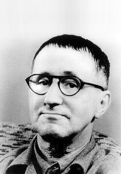  Bertolt Brecht