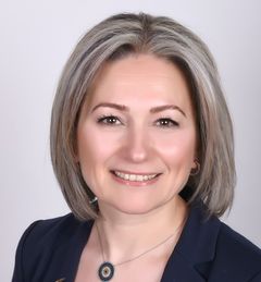  Pelin Gezeryel