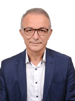  Murat Akan