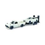 Maisto 1973 Datsun Pick-Up / Nissan Skyline R34 Gt-R Model A 1/24  (327547)