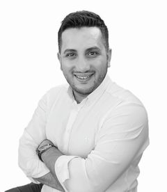  Süleyman Ezber