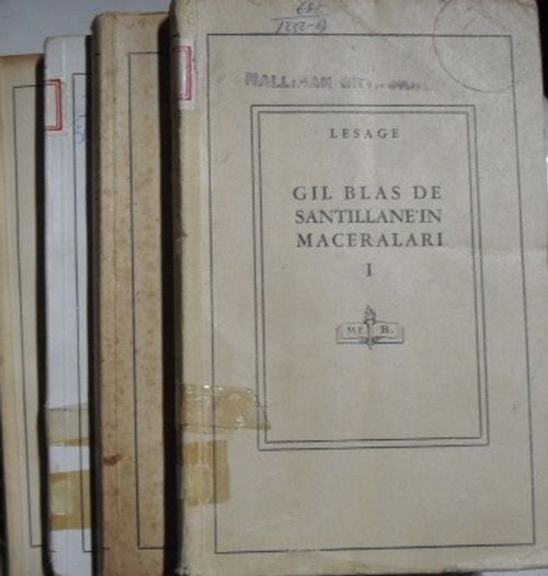Gıl Blas de Santillane'in Maceraları (4 Kitap) (11-Z-164)