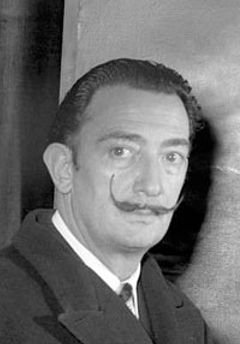  Salvador Dali