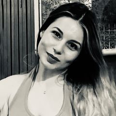  Ceren Kesgen