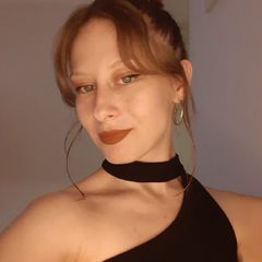  Selin Ataker