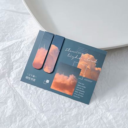 Flowing Light Cloud Temalı Ayraç