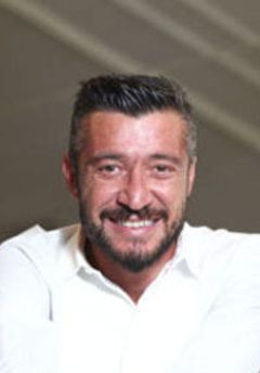  Tümer Metin