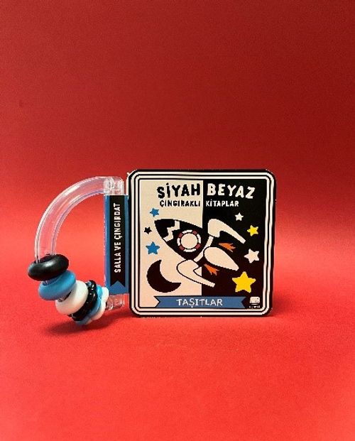 Siyah Beyaz Çıngıraklı Kitaplar & Taşıtlar