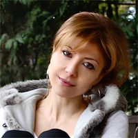 Deniz Erten yazar fotoğrafı