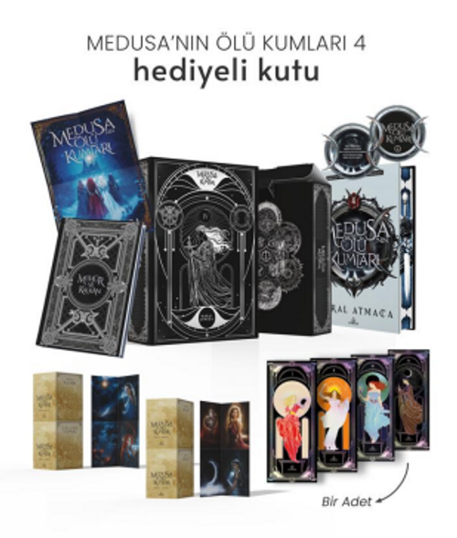 Medusa'nın Ölü Kumları 4 (Hediyeli Tekli Kutu)