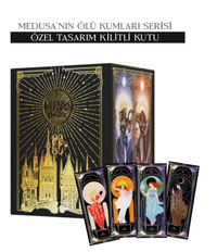 Medusa'nın Ölü Kumları Serisi (Ciltli Hediyeli Kilitli Kutu)