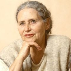  Doris Lessing