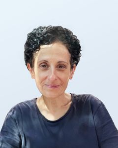  Zeliha Bürtek