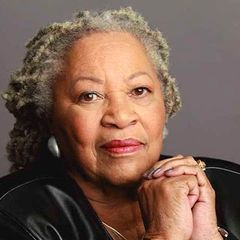  Toni Morrison