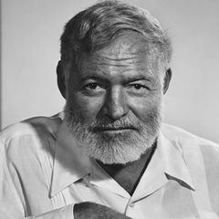  Ernest Hemingway
