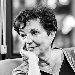 Marian Izaguirre