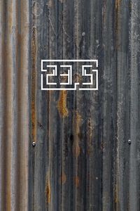 23,5